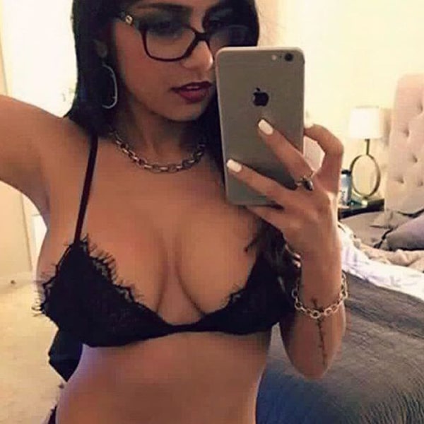 Mia Khalifa porno star